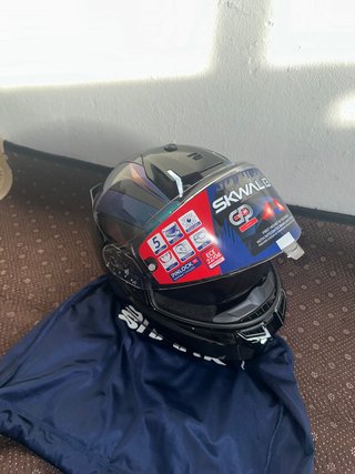 Casco Shark Skwal i3 con luces LED