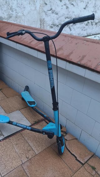 Patinete 3 Ruedas con Freno de Mano