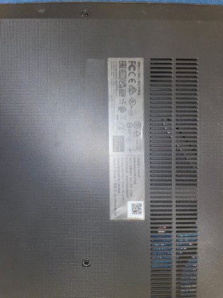 Portátil Lenovo IdeaPad 3 15IGL05 256GB SSD 8GB