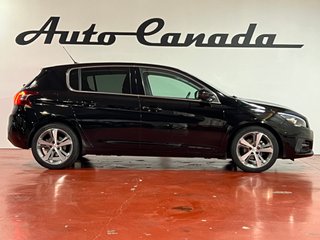 Peugeot 308 5P Allure BlueHDi 100 S&S 6 Vel. MAN