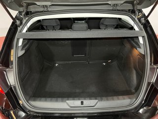 Peugeot 308 5P Allure BlueHDi 100 S&S 6 Vel. MAN