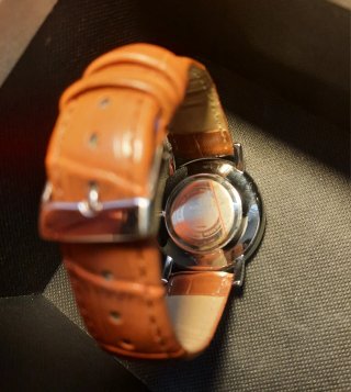 Reloj Nowley Quartz Naranja y Plateado