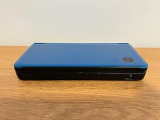 Nintendo DSi XL Blu