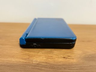 Nintendo DSi XL Blu