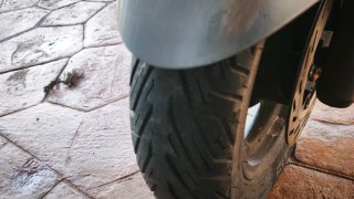 SYM GTS 125 EFI EVO Maxi Scooter Gris 41 000 km