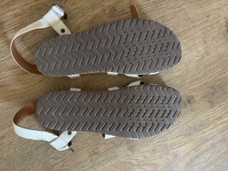 Sandalias Geox Talla 40