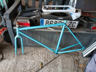 Cuadro de bicicleta azul