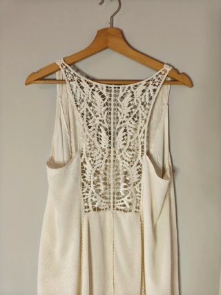 Vestido de tirantes crema - pull&bear