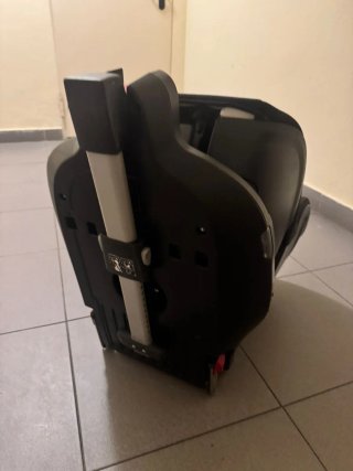 Silla coche Britax Römer.SE ENTREGA LIMPIA