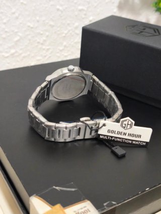 Reloj GOLDENHOUR Hombre Negro y Plateado