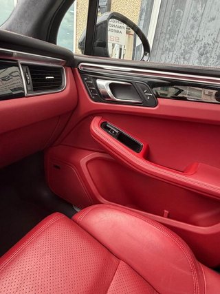 Porsche Macan TURBO 400CV
