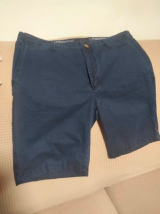 Conjunto hombre: Camiseta talla L y pantalón corto