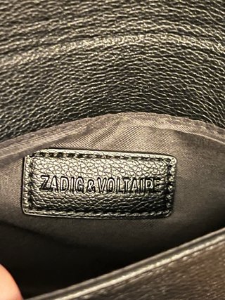 Bolsa Zadig & Voltaire preta com detalhes dourados
