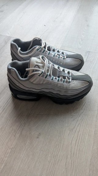 Nike Air Max 95 Gris  Talla 35.5