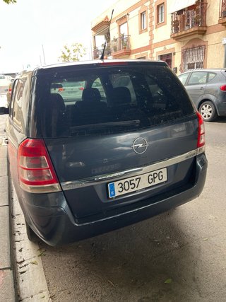 Opel Zafira 2009