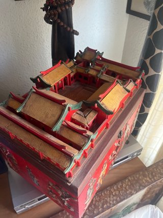 Caja de madera artesanal motivos chinos