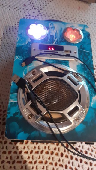 Altavoz Portátil Bluetooth con USB