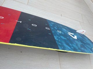 Tabla Kitesurf Duotone Gonzales 142-43