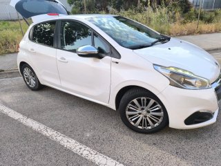 Peugeot 208 1.2 82cv Style