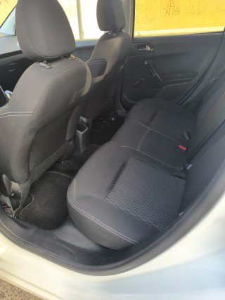 Peugeot 208 1.2 82cv Style