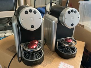 Cafetera Nespresso Profesional 1 Brazo