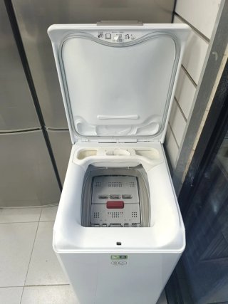 Lavadora Carga Superior AEG 6kg