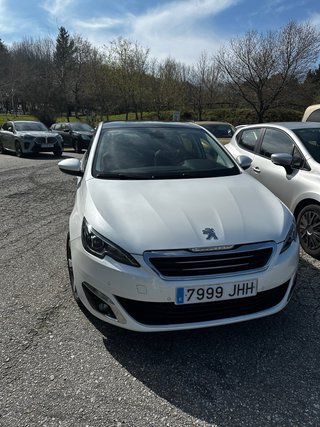 Peugeot 308 2015