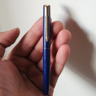 Lote 2 bolígrafos: Montblanc y Parker