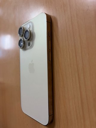 iPhone 14 Pro Dorado