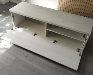 Conjunto completo de muebles para salón.