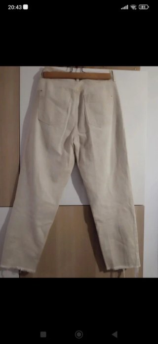Pantalón Zara Beige Talla 34