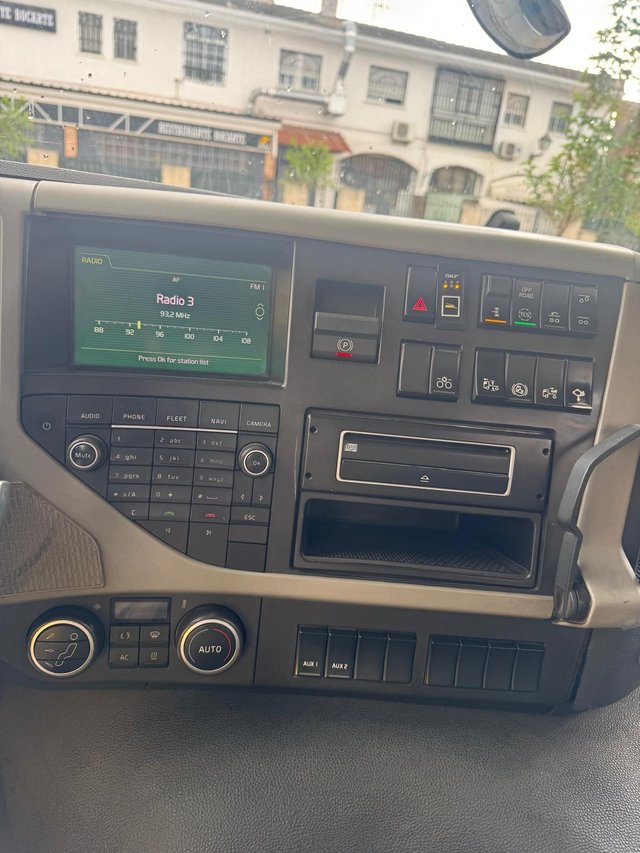 VOLVO FMX 410 6X4 SISTEMA ROBSON DRIVE