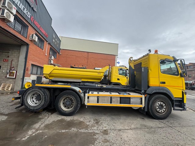 VOLVO FMX 410 6X4 SISTEMA ROBSON DRIVE