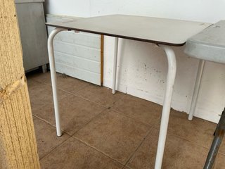 Mesas cuadradas para exterior