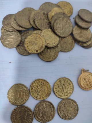 Lote de monedas antiguas