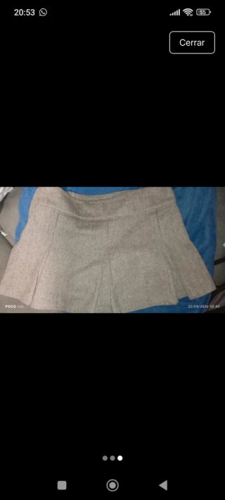 Minifalda gris con detalle