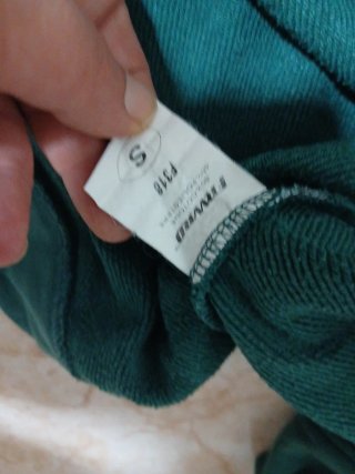 Felpa FRWRD Verde con Stampa
