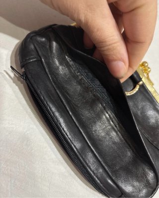 Portafoglio/portamonete nero con dettagli oro