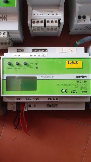 DALI domotica MERTEN Zenio KNX Fuente Alimentación