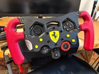 Volante Ferrari G29 para PS5, personalizable