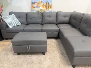 Nuevo sofa rinconera familiar con puff y arcon