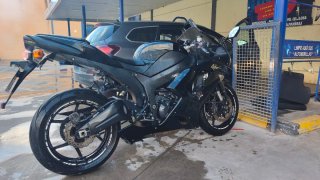 Kawasaki ninja ZX-6R 2008 Negra SOLO ESTA SEMANA.