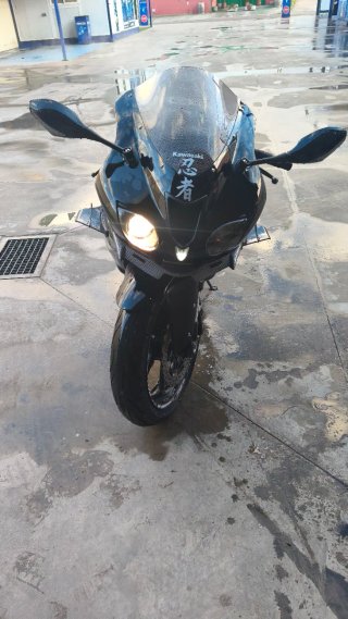 Kawasaki ninja ZX-6R 2008 Negra SOLO ESTA SEMANA.