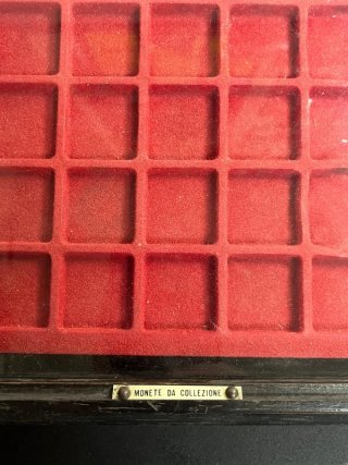Portamonete da collezione con 30 scomparti
