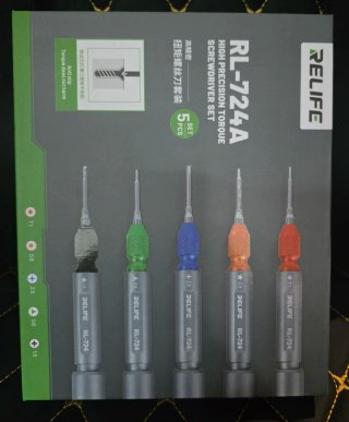 Destornillador de Precisión RL-724A