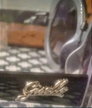 Gafas de sol Giselle nuevas con etiqueta
