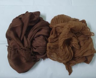 Set di 2 sciarpe marroni