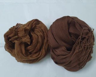 Set di 2 sciarpe marroni