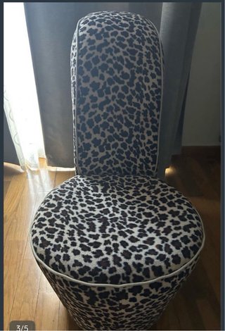 Sillón zapato tacón estampado leopardo