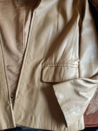 Chaqueta de piel  genuína beige